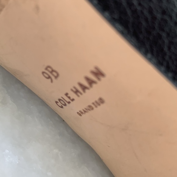 Cole Haan Women's Vestry Pump Boot Hybrid 3.5” Heels 9 New - Picture 6 of 6